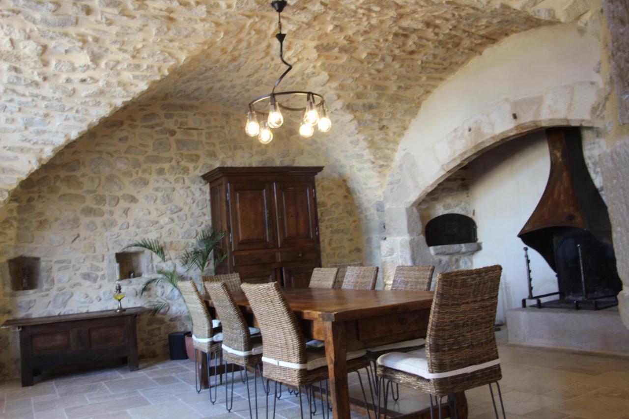Le Mas De La Coste Saint-Sauveur-de-Cruzière Kültér fotó